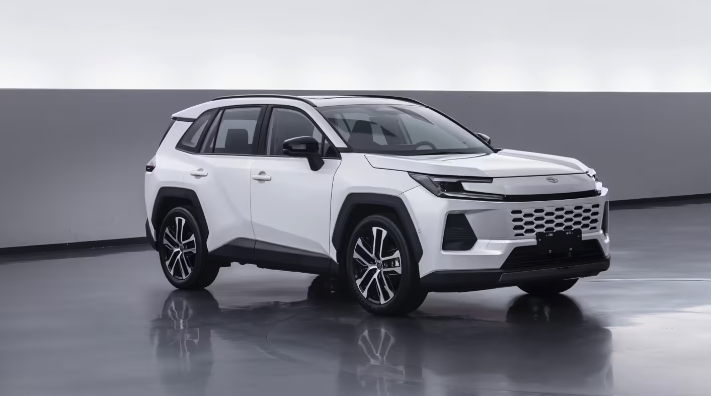 广汽丰田亮相2025广州车展 全新威兰达与铂智7领衔“油电同强”矩阵